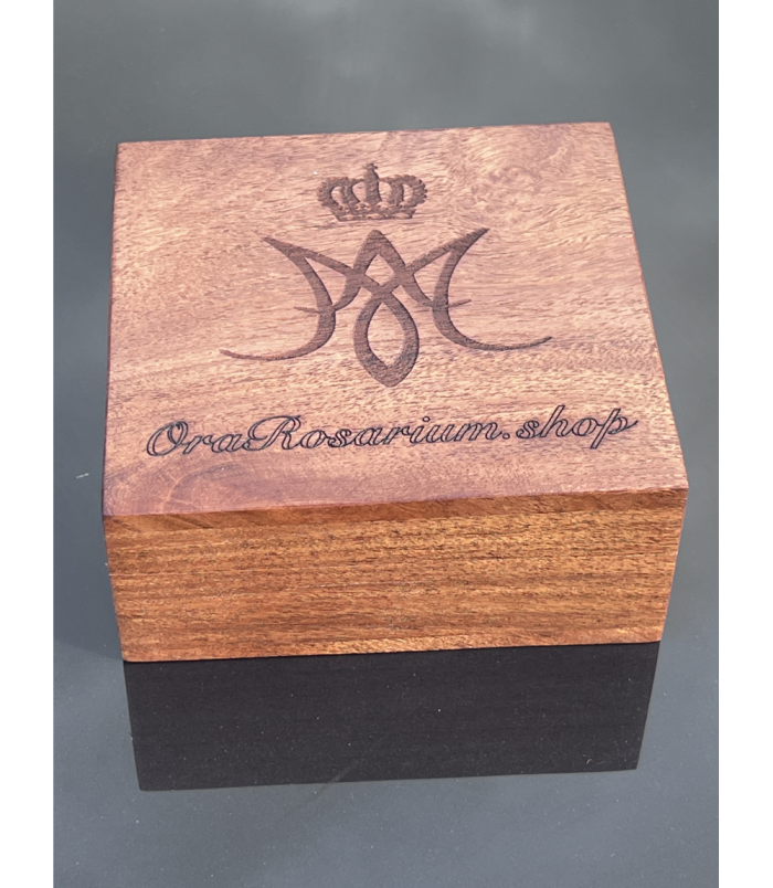 Pudełko z Drewna Akacjowego z Grawerowanym Logo OraRosarium.shop