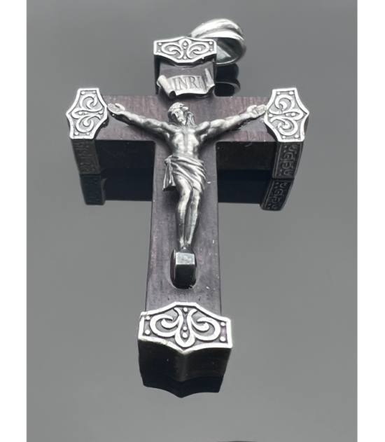 Krzyżyk z hebanu tygrysiego i srebra 925 – rękodzieło religijne
